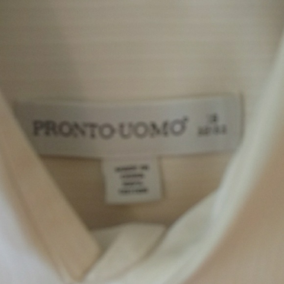 MensDress shirt - Picture 2 of 2